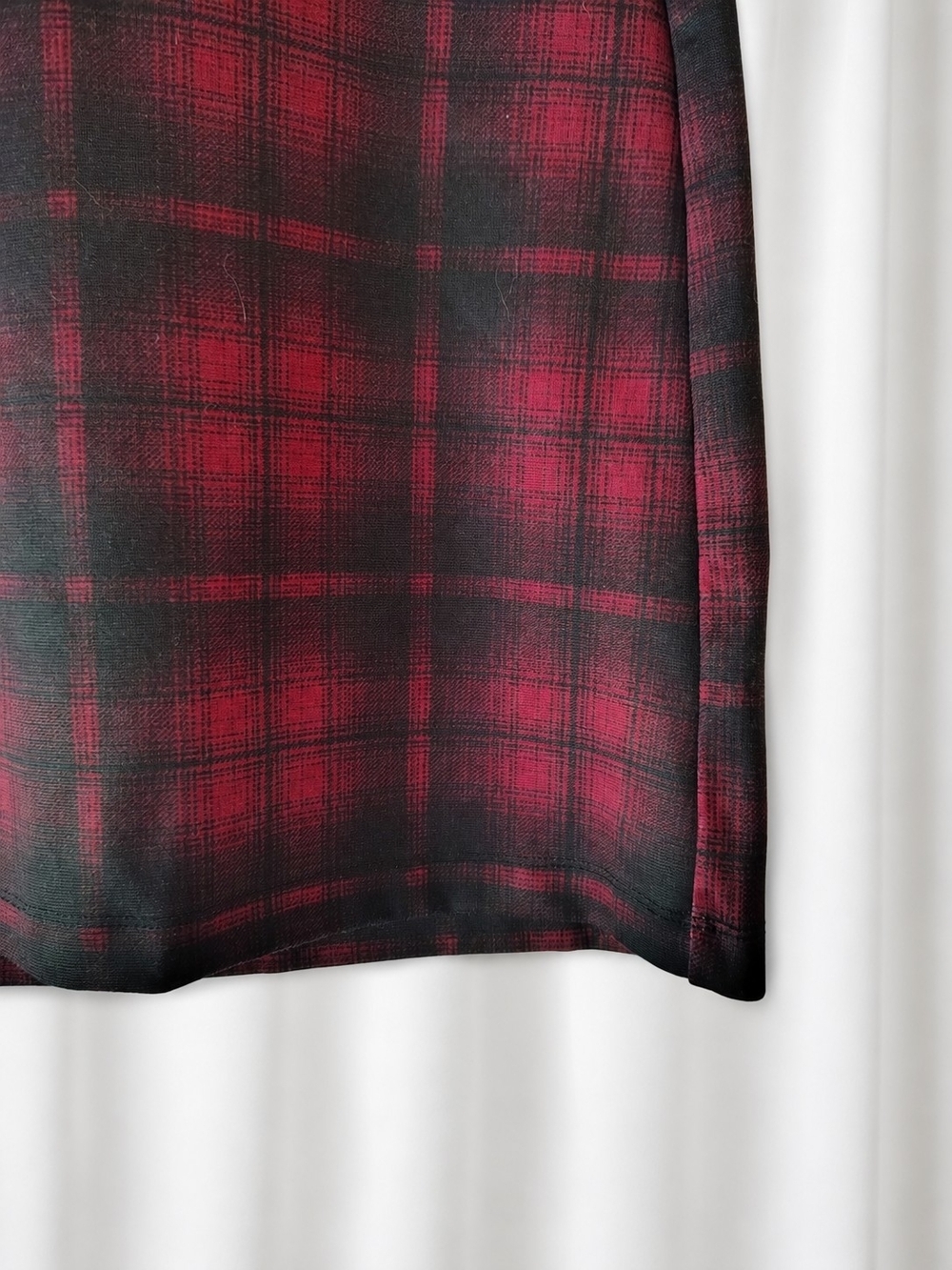 Maurices Plaid Mini Skirt Black Red Pockets Stretch XS Academia - Picture 3 of 6